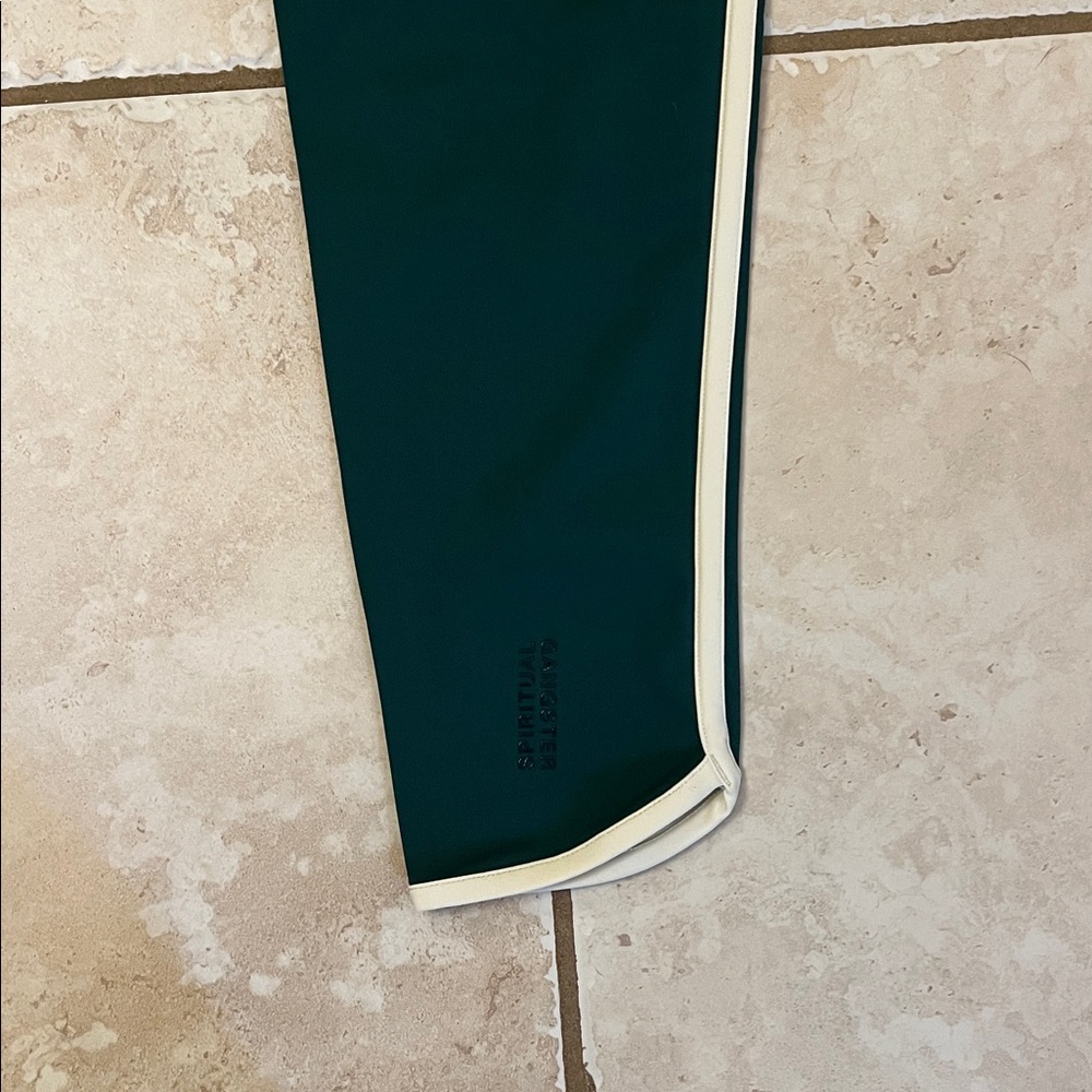 Spiritual gangster nirvana tech leggings size medium - Picture 7 of 7
